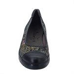 Portania, Sara 13, 587-8433W, 738-1538 Black camelia